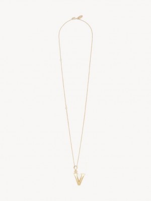 Collares Chloe Alphabet With Pendant Dorados | CHE-SR14334
