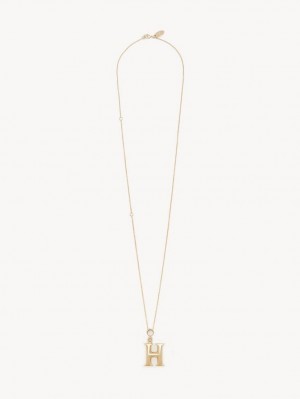 Collares Chloe Alphabet With Pendant Dorados | CHE-SR14348
