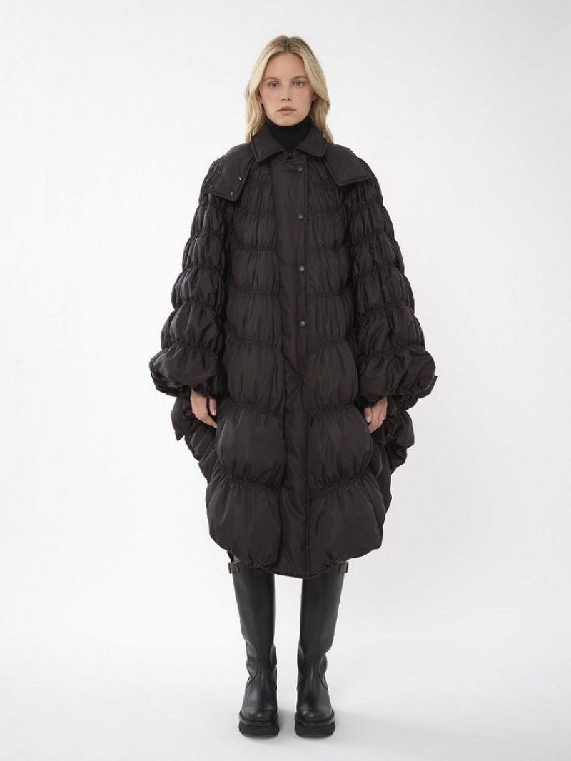 Abrigos Chloe Ruched Puffer Cape Negros | CHE-SR13815