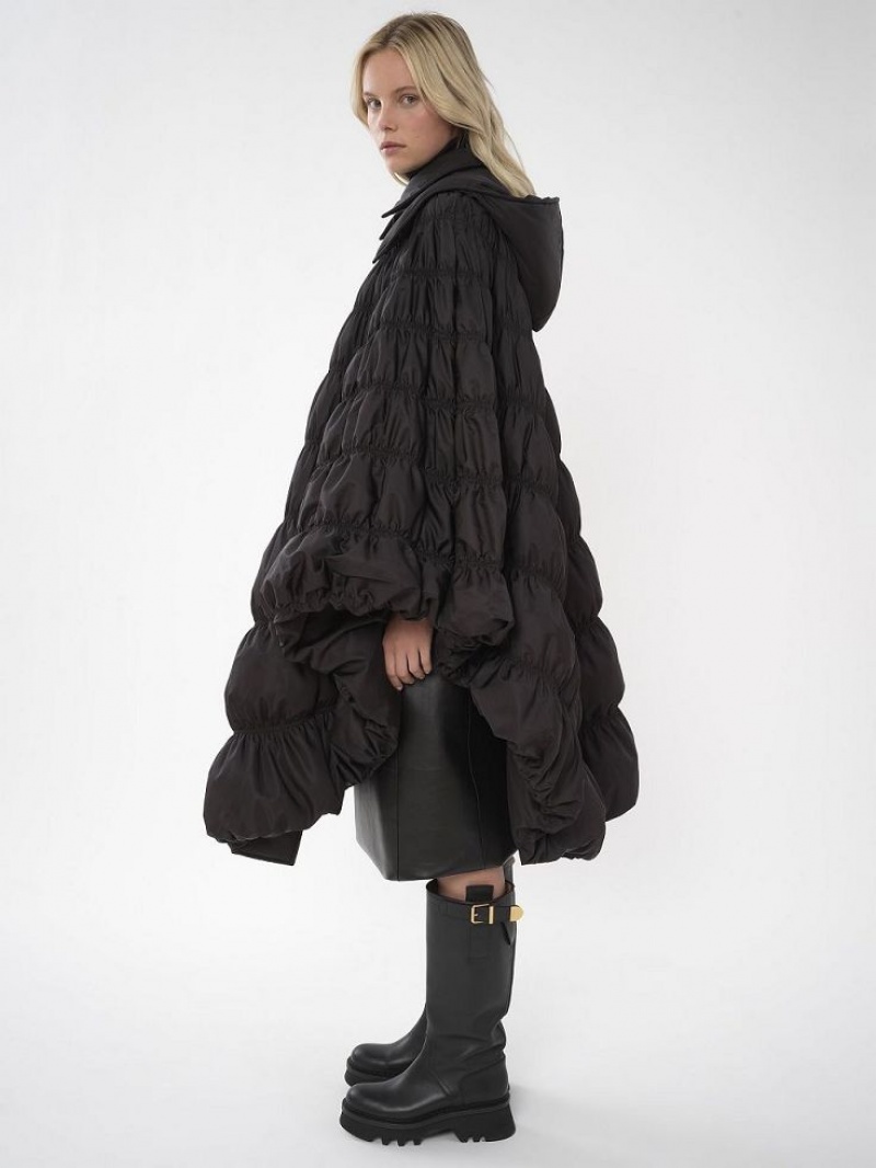 Abrigos Chloe Ruched Puffer Cape Negros | CHE-SR13815