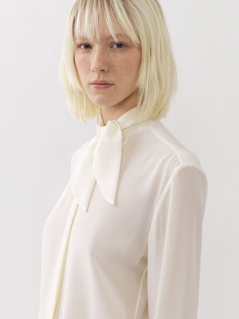 Blusa Chloe Scarf Blancos | CHE-SR13904