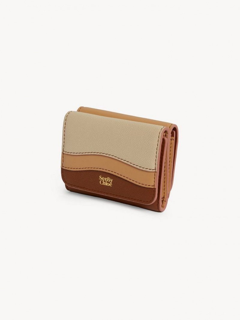 Carteras Pequeñas Chloe Layers Medium Tri-fold Marrom | CHE-SR14896