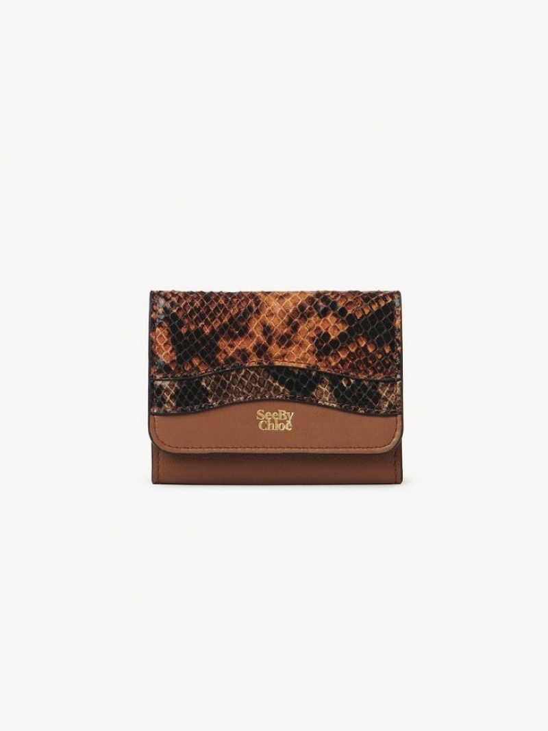 Carteras Pequeñas Chloe Layers Medium Tri-fold Marrom | CHE-SR14899