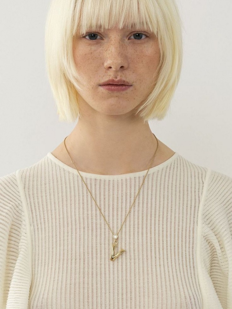 Collares Chloe Alphabet With Pendant Dorados | CHE-SR14334