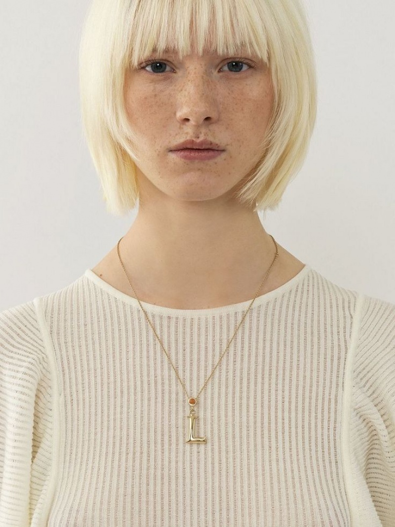 Collares Chloe Alphabet With Pendant Dorados | CHE-SR14344