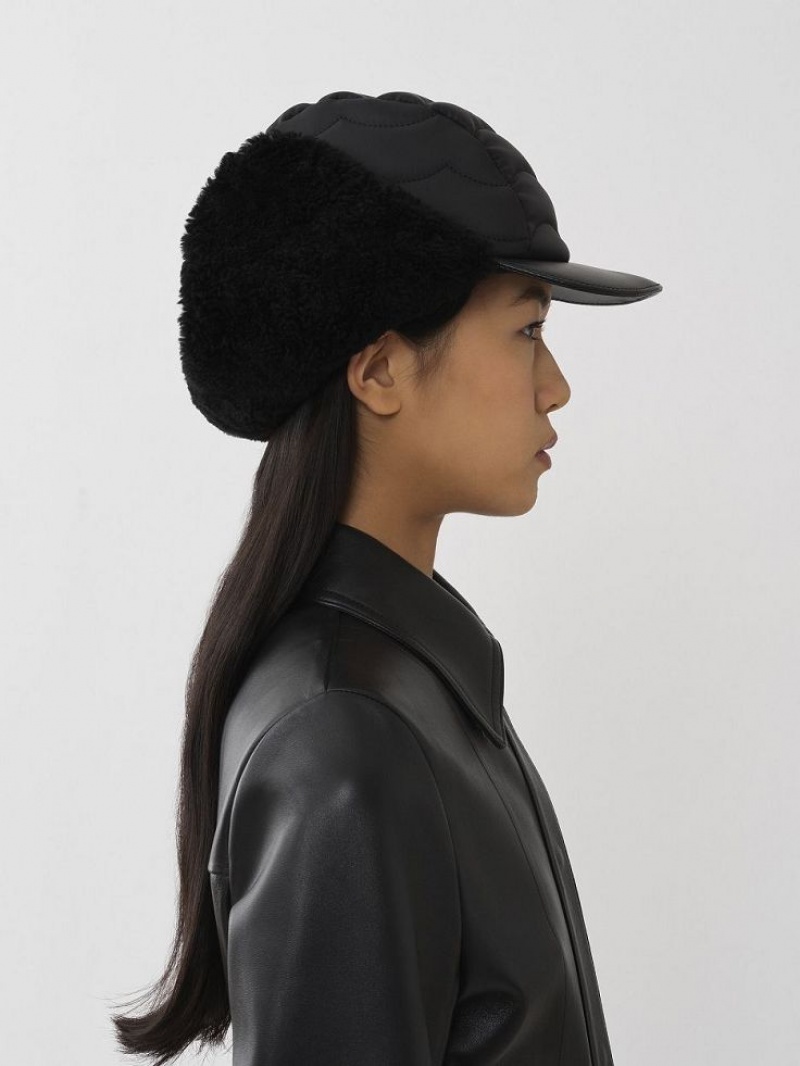 Sombreros Chloe Acolchado Chapka Negros | CHE-SR14482
