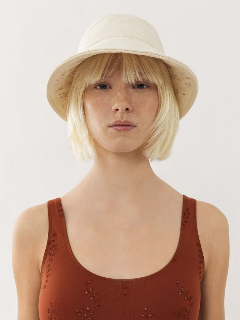 Sombreros Chloe X Eres Piia Bob Blancos | CHE-SR14477