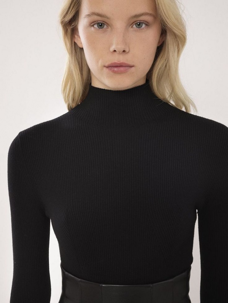 Suéteres Chloe Fitted Mock-neck Negros | CHE-SR13903